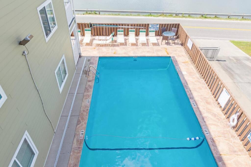 Right Across Beach Pool View Private Balcony By Zen Living Short Term Rental เมอร์เทิลบีช ภายนอก รูปภาพ